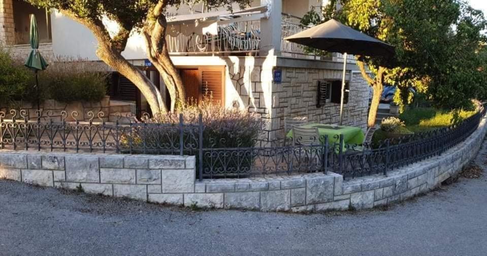 אומאג Apartment Ante מראה חיצוני תמונה
