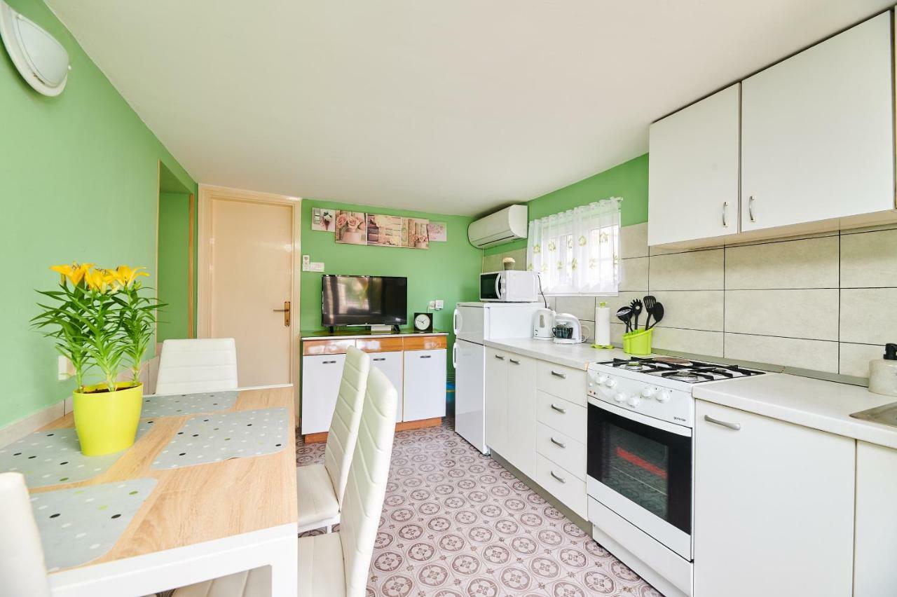 אומאג Apartment Ante מראה חיצוני תמונה
