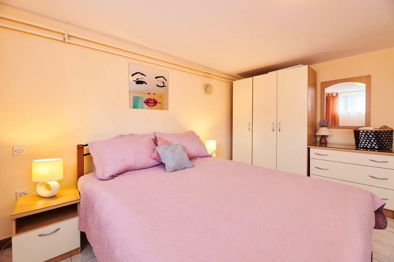 אומאג Apartment Ante מראה חיצוני תמונה